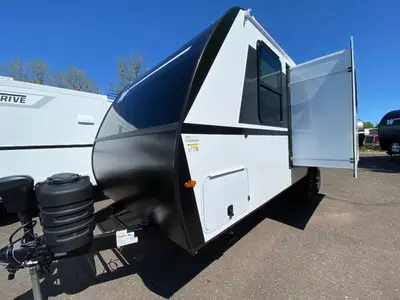 2026 Winnebago Micro Minnie photo 4