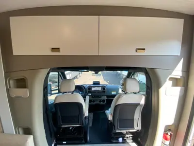2026 Winnebago Navion photo 49