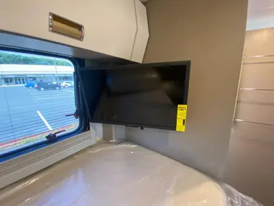 2026 Winnebago Navion photo 44