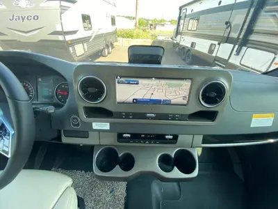 2026 Winnebago Navion photo 50