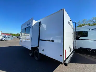 2026 Winnebago Thrive photo 8