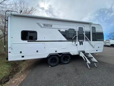 2026 Winnebago Thrive photo 9