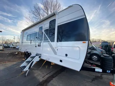 2026 Winnebago Thrive photo 10