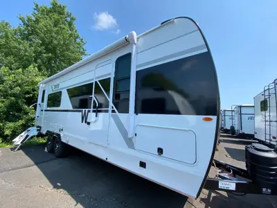 2026 Winnebago Thrive photo 5