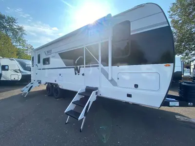 2026 Winnebago Thrive photo 8