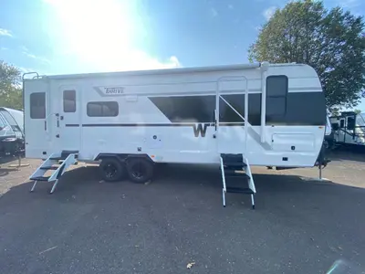 2026 Winnebago Thrive photo 9