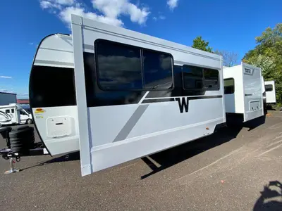2026 Winnebago Thrive photo 5