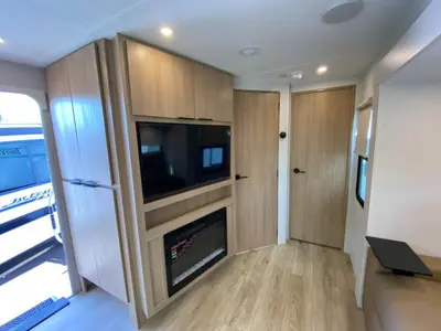 2026 Winnebago Thrive photo 32