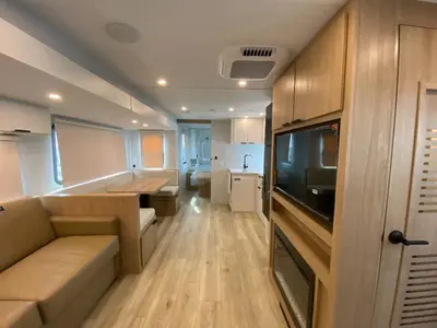 2026 Winnebago Thrive photo 18