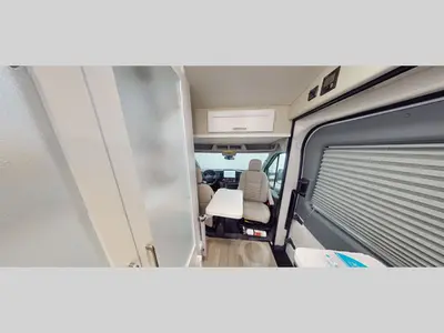 2027 Coachmen RV Beyond photo 4