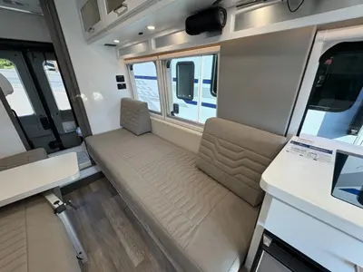 2027 Coachmen Beyond photo 26