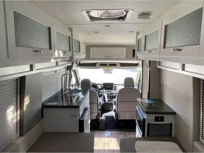 2027 Coachmen RV Beyond photo 3