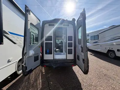 2027 Coachmen Beyond photo 8