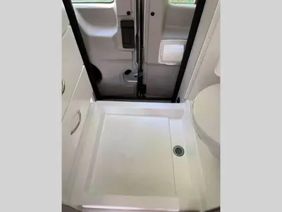 2027 Coachmen RV Beyond photo 6