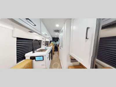 2027 Coachmen RV Galleria photo 2