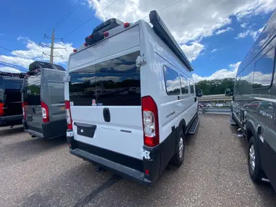 2027 Coachmen RV Pixel photo 8