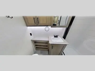 2027 Ember RV E-Series photo 15