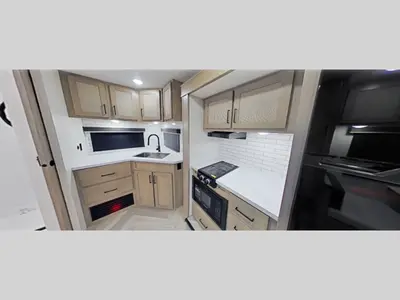 2027 Ember RV E-Series photo 9