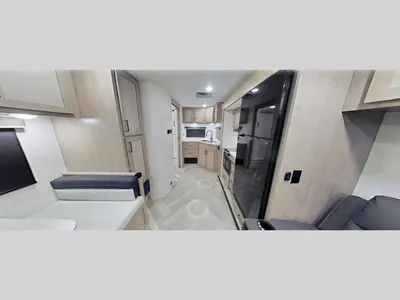 2027 Ember RV E-Series photo 8