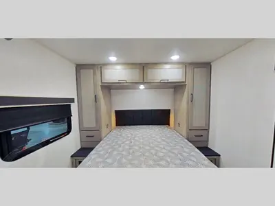 2027 Ember RV E-Series photo 15