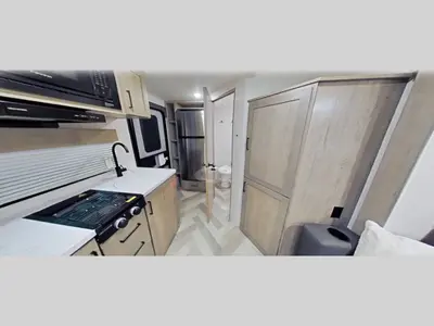 2027 Ember RV Overland Series photo 8