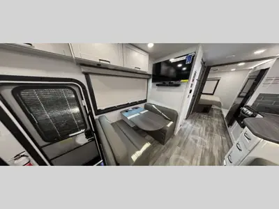 2027 Jayco Alante photo 4