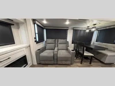 2027 Jayco Eagle HT photo 3