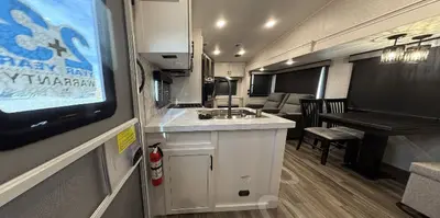 2027 Jayco Eagle HT photo 9