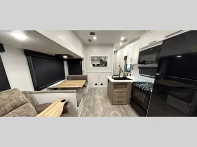 2027 Jayco Eagle HT photo 11