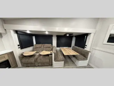 2027 Jayco Eagle HT photo 6
