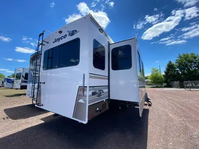 2027 Jayco Eagle HT photo 6