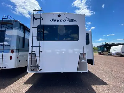 2027 Jayco Eagle HT photo 5