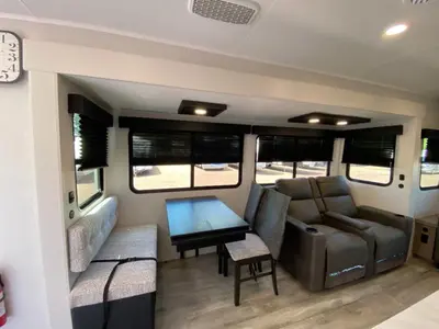 2027 Jayco Eagle HT photo 14