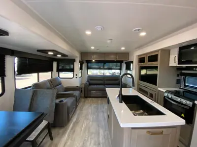 2027 Jayco Eagle HT photo 13