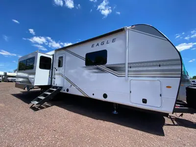 2027 Jayco Eagle HT photo 9