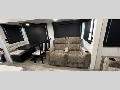 2027 Jayco Eagle HT photo 5
