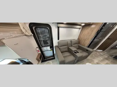 2027 Jayco Greyhawk XL photo 9