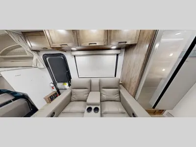 2027 Jayco Greyhawk XL photo 4