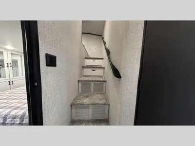 2027 Jayco Jay Flight Bungalow photo 4