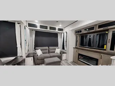 2027 Jayco Jay Flight Bungalow photo 3