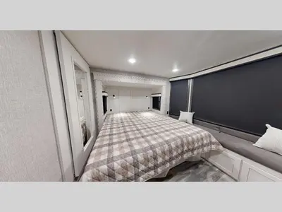 2027 Jayco Jay Flight Bungalow photo 6