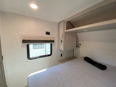 2027 Jayco Jay Flight photo 32