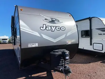 2027 Jayco Jay Flight photo 3