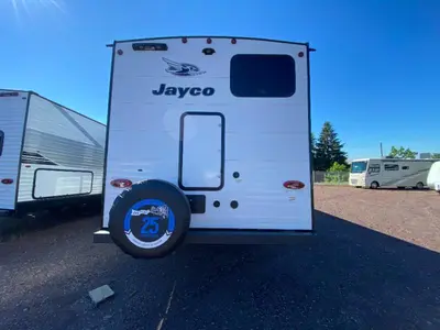 2027 Jayco Jay Flight photo 8