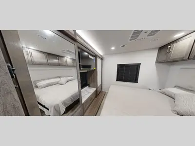 2027 Jayco Precept photo 14