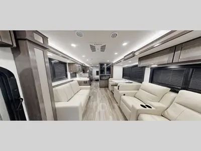 2027 Jayco Precept photo 3