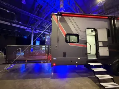 2027 Jayco Seismic photo 4