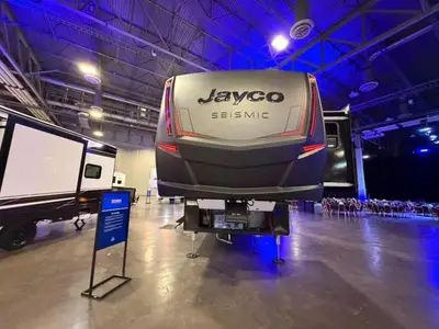 2027 Jayco Seismic photo 3