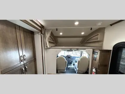 2027 Jayco Seneca photo 13