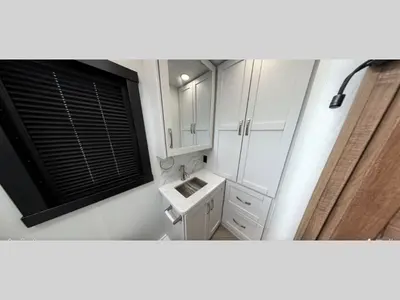 2027 Jayco Seneca photo 11